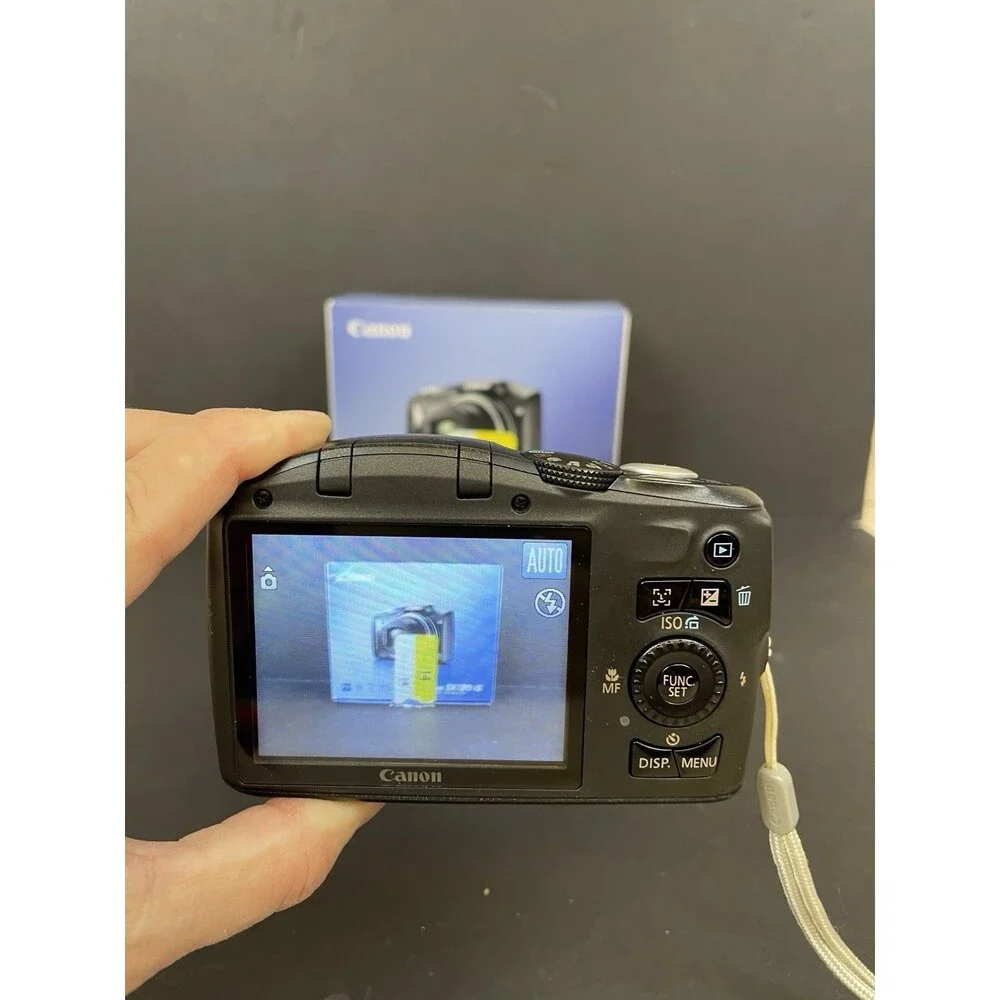 Canon PowerShot SX130 IS 12.1 MP Digital Camera 12x Optical Zoom w/ Case *Tested